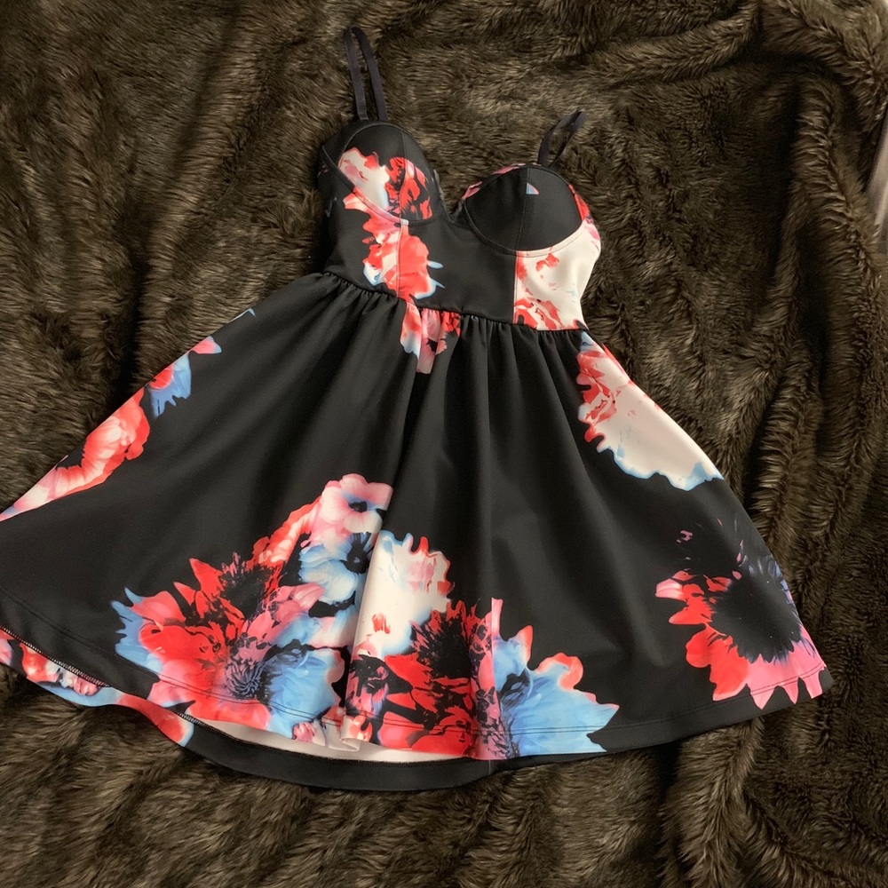 Floral mini cocktail dress
